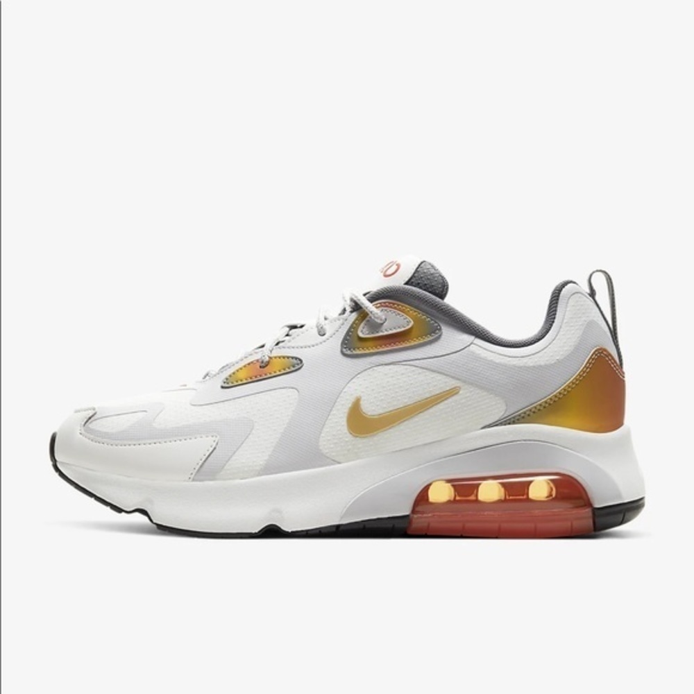 Nike Air Max 200 NWT